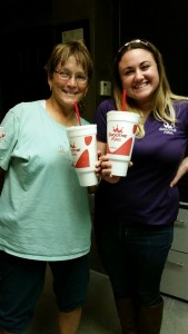 Taylor and Bud create the Ultimate Fitness Smoothie! 